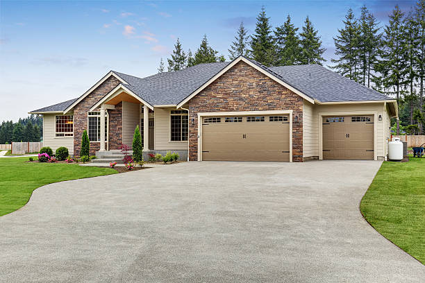 asphalt roofing pros
