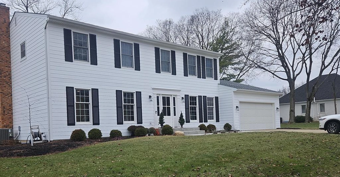 gaf siding contractor in Columbus OH installing premium weatherproof siding